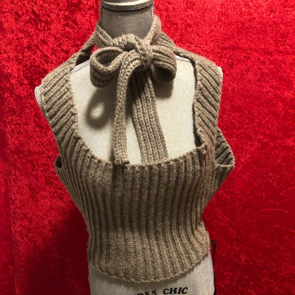 Stillab Sweater
